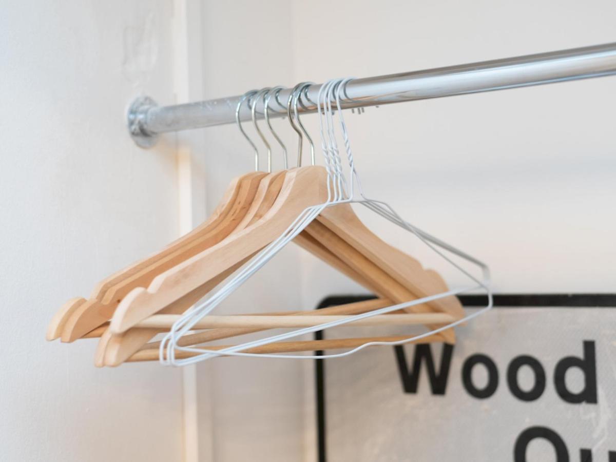Pass The Keys Rustic And Quirky Flat In Charming Charlton Village London Kültér fotó